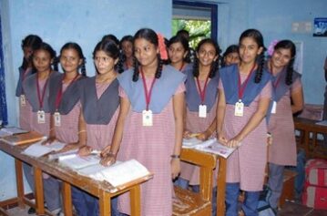 Salle de classe de l'école de Thirubuvanam